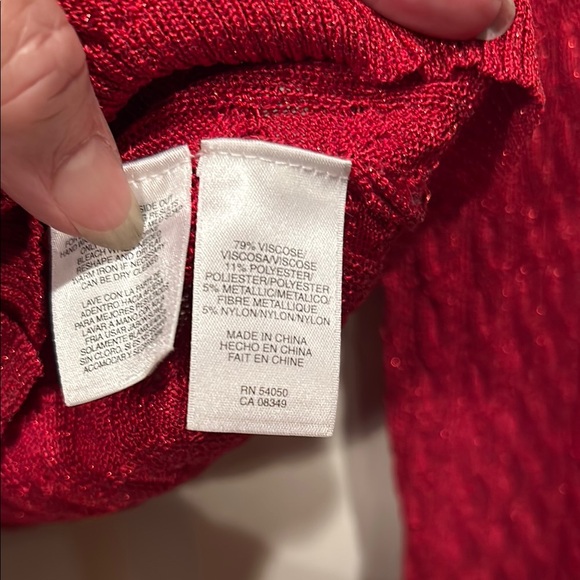 Red Sweater - Picture 5 of 7